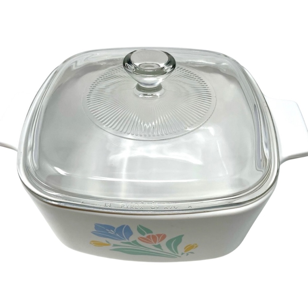 Vintage Corning Ware Casserole Dish Friendship Pattern 1.5 Liters Glass Lid - Picture 4 of 10